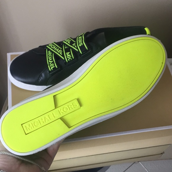 MICHAEL KORS leather sneakers - Picture 7 of 9